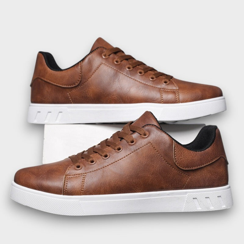 Baskets en cuir à lacets (homme)