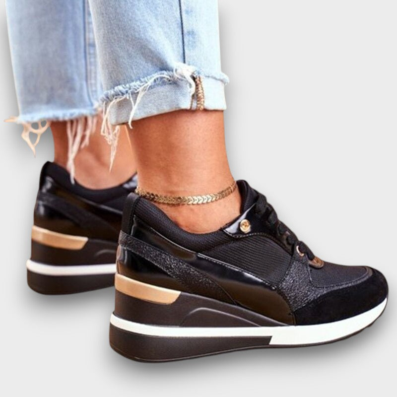Baskets compensées tendance avec détails métalliques (femme)