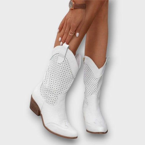 Bottes femme style cowboy avec motif ajouré