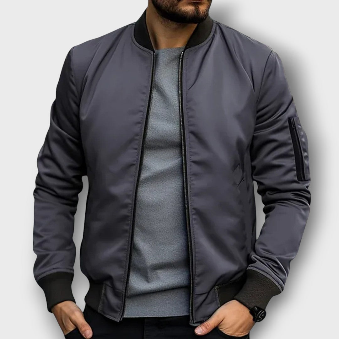 Blouson bomber homme au design minimaliste