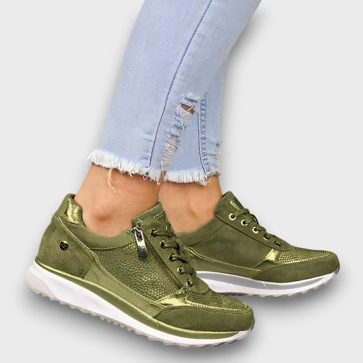 Baskets femme avec détails métalliques